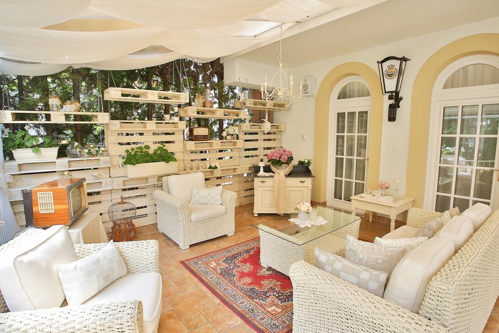Hotel Rittinger Bonyhád Екстериор снимка